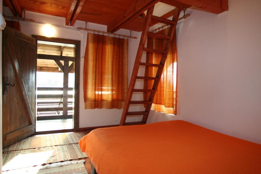 Cabana La Noi Hotel Risnov Room photo